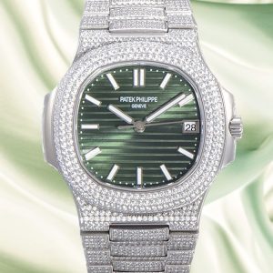 Best Swiss Super Replica Patek Philippe Nautilus 5711 - Stainless Steel, Emerald Dial, 50M Waterproof