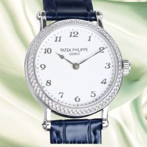 Swiss Super Clone Replica Patek Philippe Calatrava 7200R-001 Luxury Watch