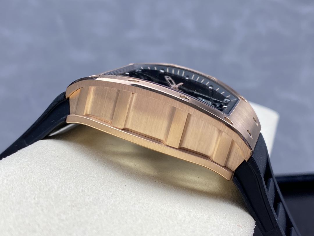 Best Swiss Replica Richard Mille RM 035 Toro - Ultimate Precision Craftsmanship - Image 6