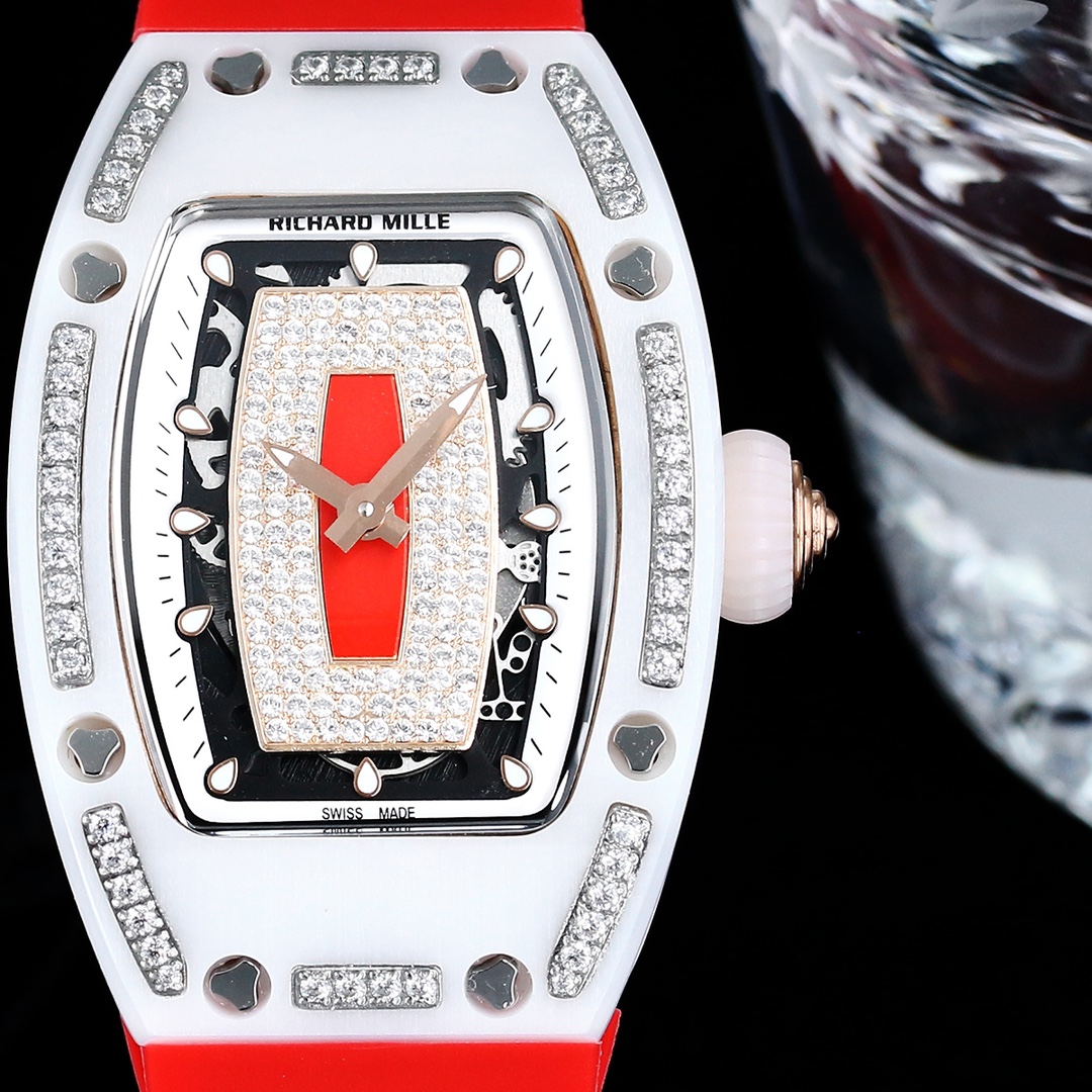 Best Replica Richard Mille RM 07-01 Red Strap: Swiss Precision & Diamond Accents - Image 2